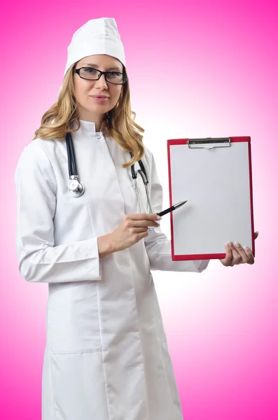 Mujer médico aislado — Foto de Stock