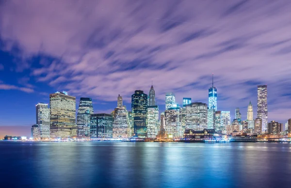 Night panorama of Manhattan — Stock Photo, Image