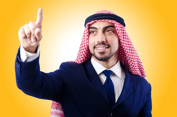 Empresário árabe contra o gradiente — Fotografia de Stock