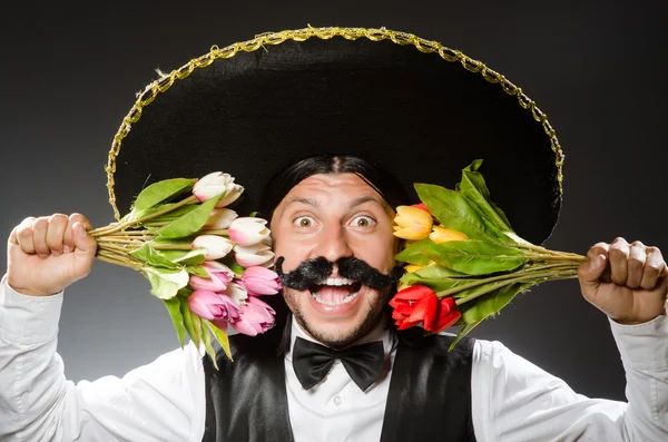 Mexican man wears sombrero — Stock Photo, Image