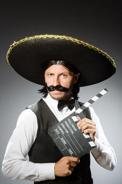Meksykańskie człowiek nosi sombrero — Zdjęcie stockowe