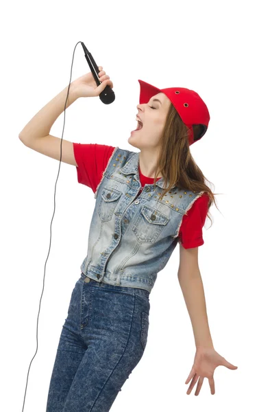 Söt flicka sjunger karaoke isolerad på vitt — Stockfoto