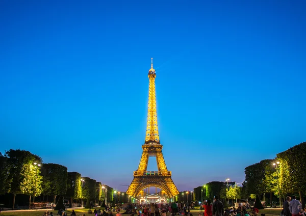 Paris'te Eyfel Kulesi o — Stok fotoğraf
