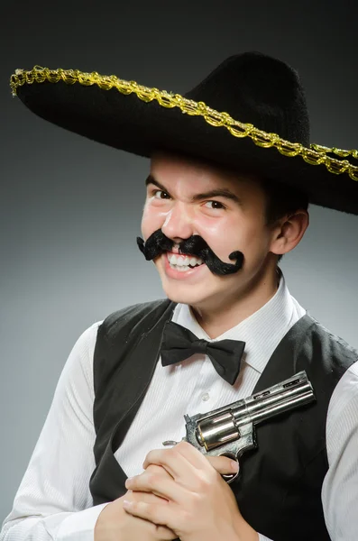 Lachende Mexicaanse mens — Stockfoto