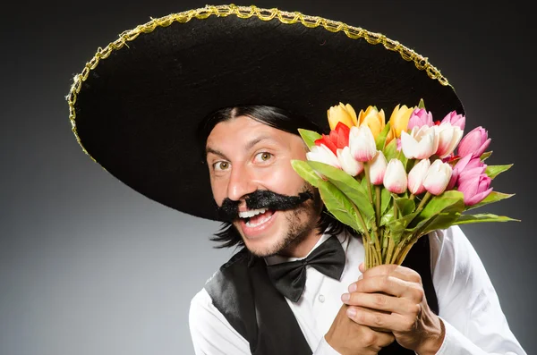 Mexican man wears sombrero — Stock Photo, Image