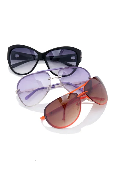 Мода концепция с солнцезащитными очками — стоковое фото