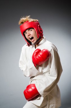 Spor konseptinde komik bir boksör