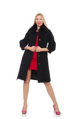 Kırmızı elbiseli sarışın kadın