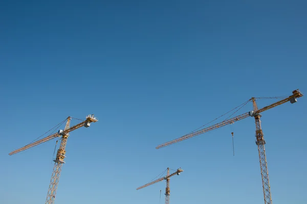Construction crane on bright summer day — Stock Photo, Image