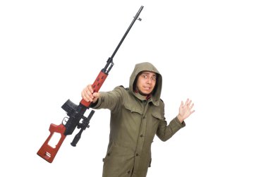 Silahlı bir adam beyazın üzerinde izole edilmiş.