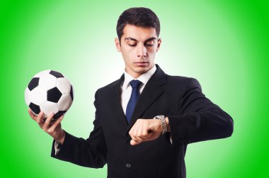 Degrade top ile genç işadamı