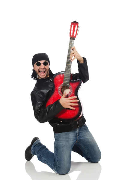 Симпатичный гитарист — стоковое фото