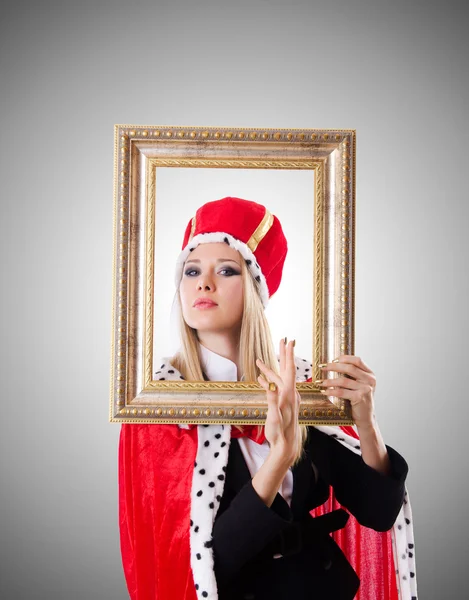 Mujer reina en concepto divertido —  Fotos de Stock