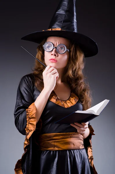 Witch doing her dirty tricks — Stock Photo, Image