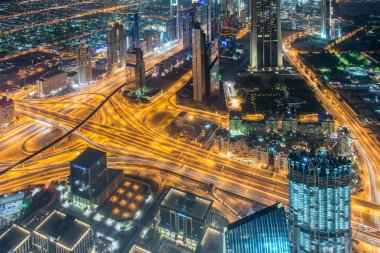 Gün batımında Dubai 'nin Panoraması