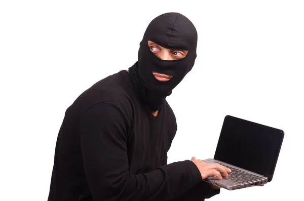Hacker s počítačem nosit kuklu — Stock fotografie