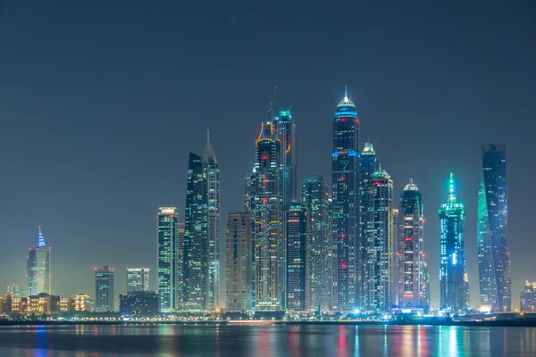 Dubai marina skyscrapers during night hours — Stock Photo, Image