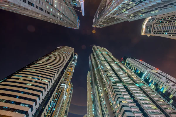 Высокие жилые здания Дубая — стоковое фото