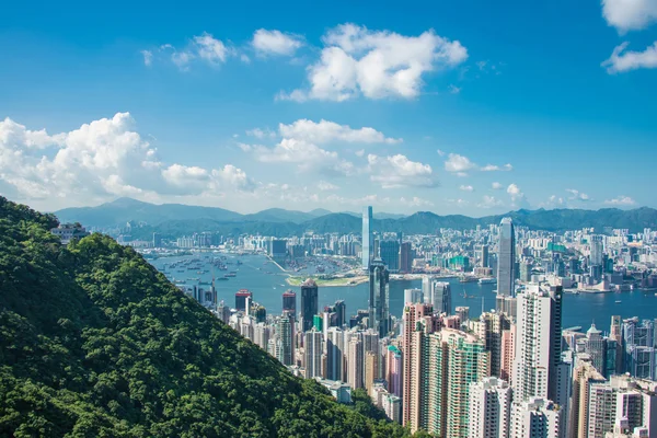 Weergave van Hong Kong tijdens zonnige dag — Stockfoto