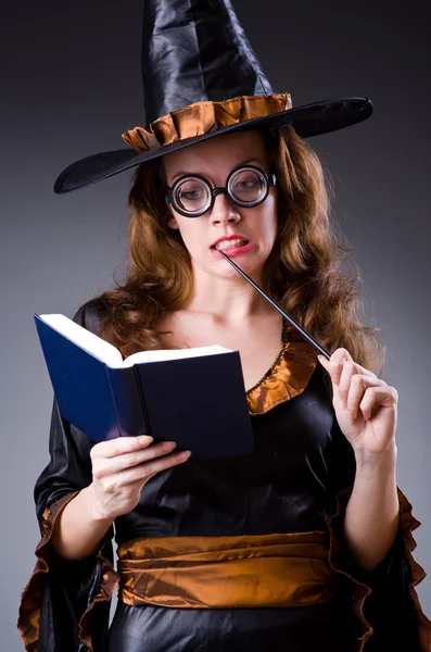 Witch doing her dirty tricks — Stock Photo, Image