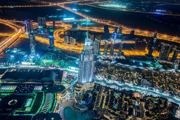 Panorama de la noche Dubai durante la puesta del sol —  Fotos de Stock