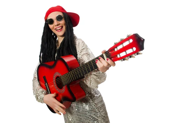 Žena kytara hráč izolovaný na bílém — Stock fotografie