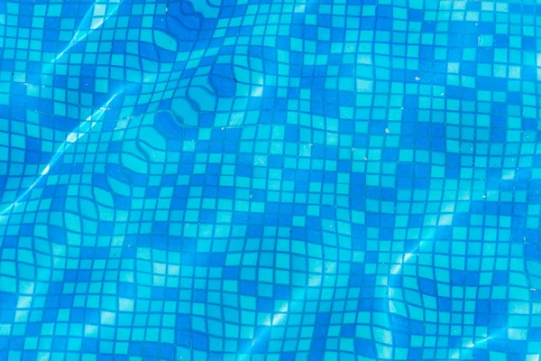 Blue water in the pool — Stock Photo, Image