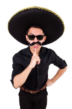 Meksika şapkası takan komik bir adam beyaz şapkalı.