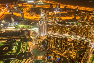 Gün batımında Dubai 'nin Panoraması