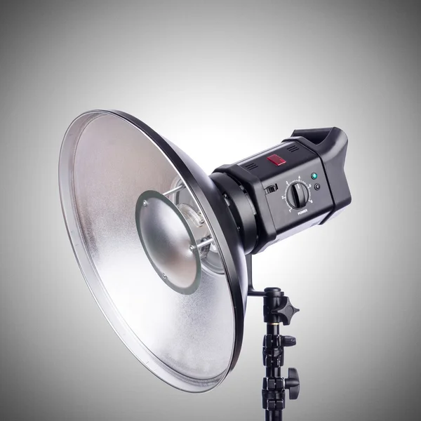Studio light stand against the gradient — Stock Photo, Image