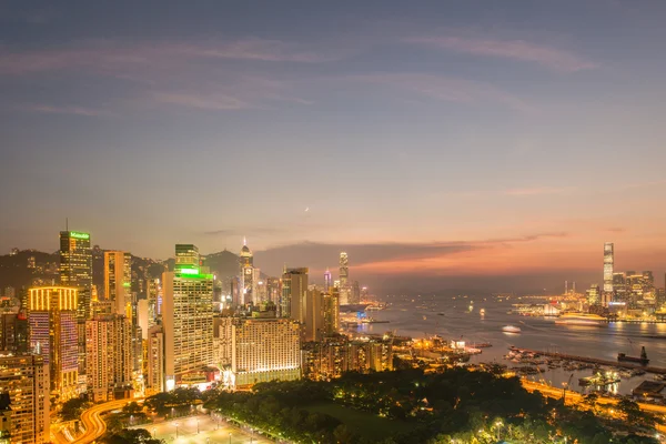 Vista de Hong Kong durante o pôr do sol — Fotografia de Stock