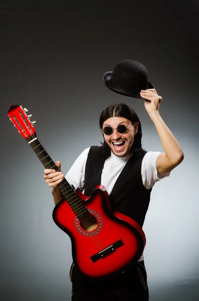 Hombre con gafas de sol — Foto de Stock