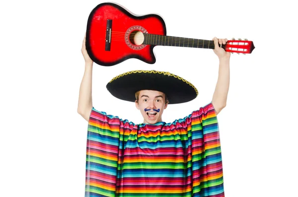 Komik genç Meksikalı gitar ile üzerine beyaz izole. — Stok fotoğraf
