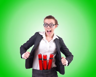 işkadını geçişin karşı dinamit ile