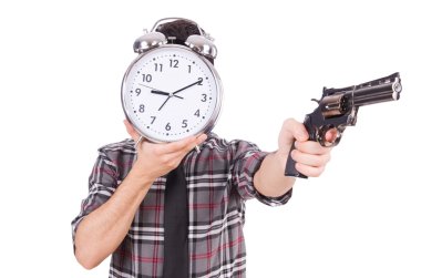 çalar saat ve üzerinde beyaz izole silah tutan çalışan