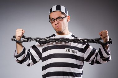 Zincire komik mahkum