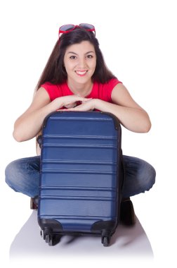 Genç kadın yaz tatili için hazırlanıyor