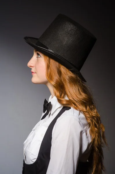 Girl wearing retro hat — Stock Photo, Image