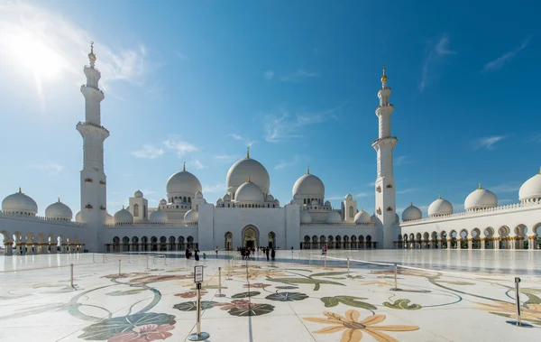 Mešita šejka Zayeda v Abu Dabi — Stock fotografie