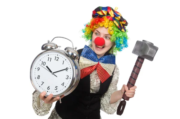 Vrouwelijke clown met alarmklok en hammer geïsoleerd op wit — Stockfoto