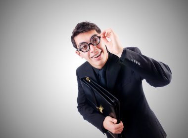 inek işadamı geçişin karşı 