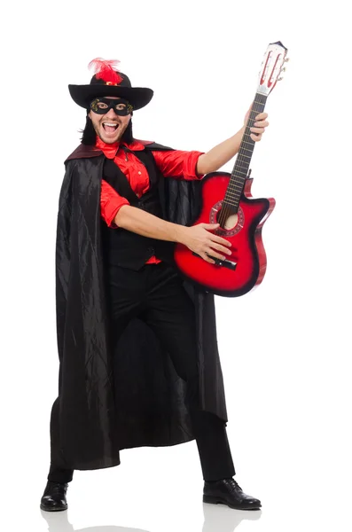 Jeune homme en manteau de carnaval avec guitare isolée sur blanc — Photo