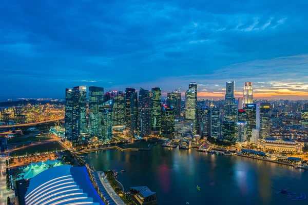 Singapur manzarası downtown — Stok fotoğraf