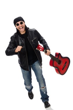 Gitarist beyazı izole etti