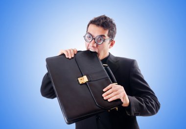 inek işadamı geçişin karşı 