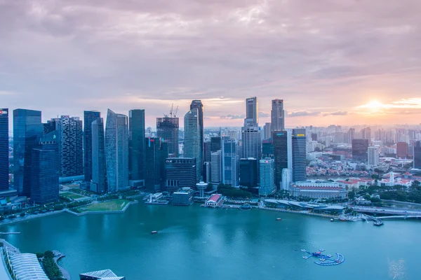 Singapur manzarası downtown — Stok fotoğraf