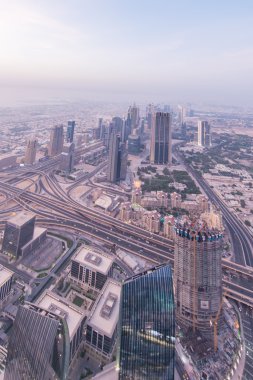 Gün batımında Dubai 'nin Panoraması