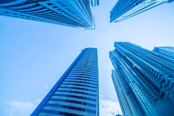 Dubai Marina distrito nos Emirados Árabes Unidos — Fotografia de Stock