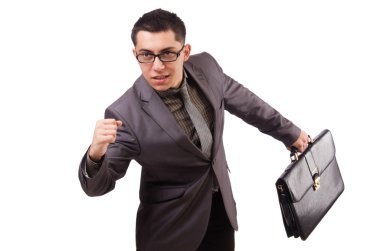 Genç adam beyaz izole evrak çantası elinde