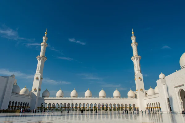 Mesquita Sheikh Zayed em Abu Dhabi — Fotografia de Stock